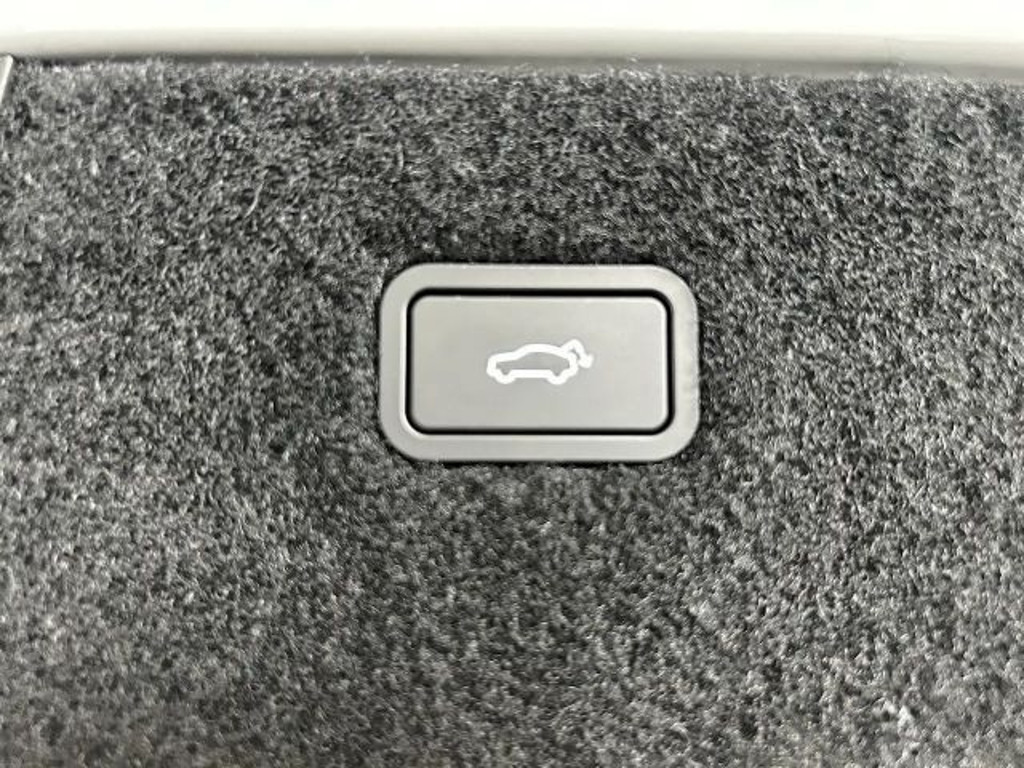 Polestar 4