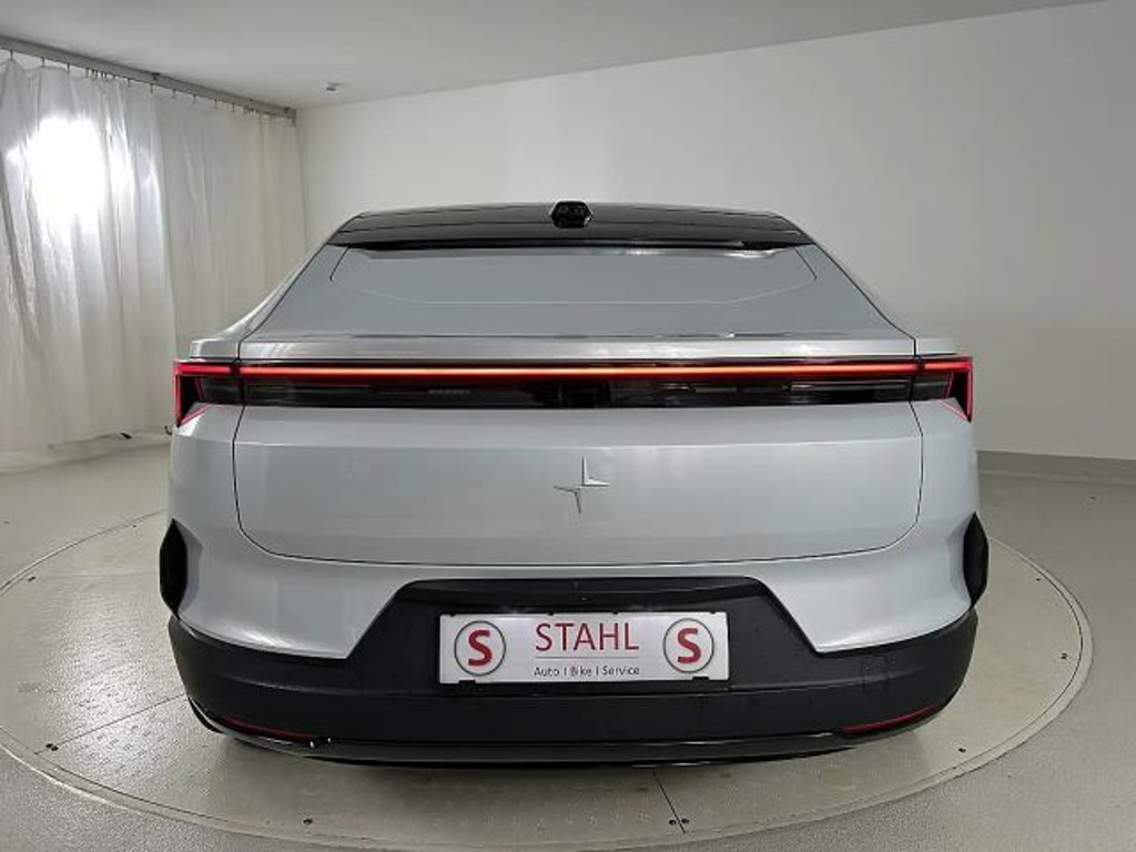 Polestar 4