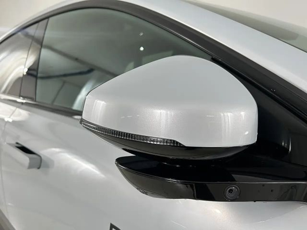 Polestar 4