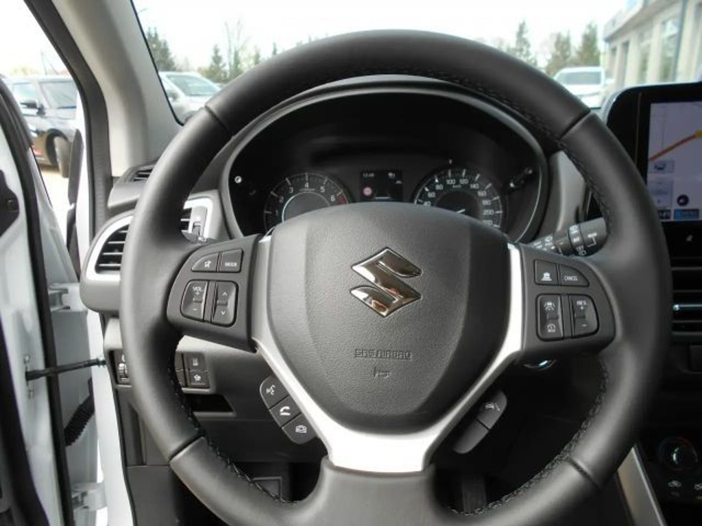 Suzuki S-Cross