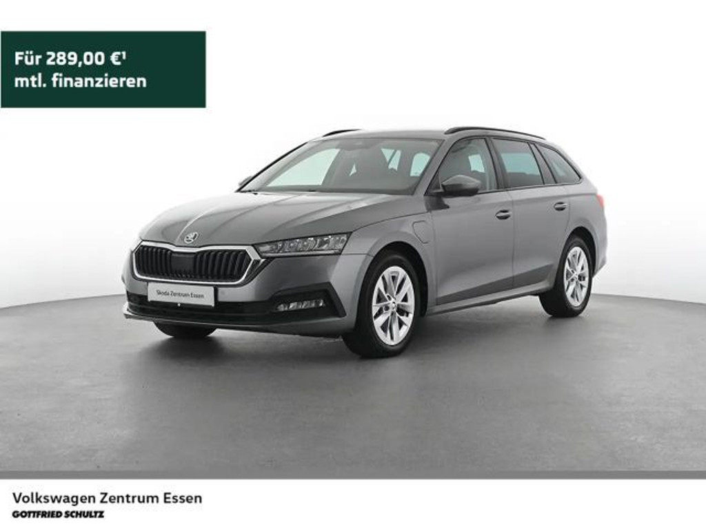 Skoda Octavia 2023 Hybride Benzine