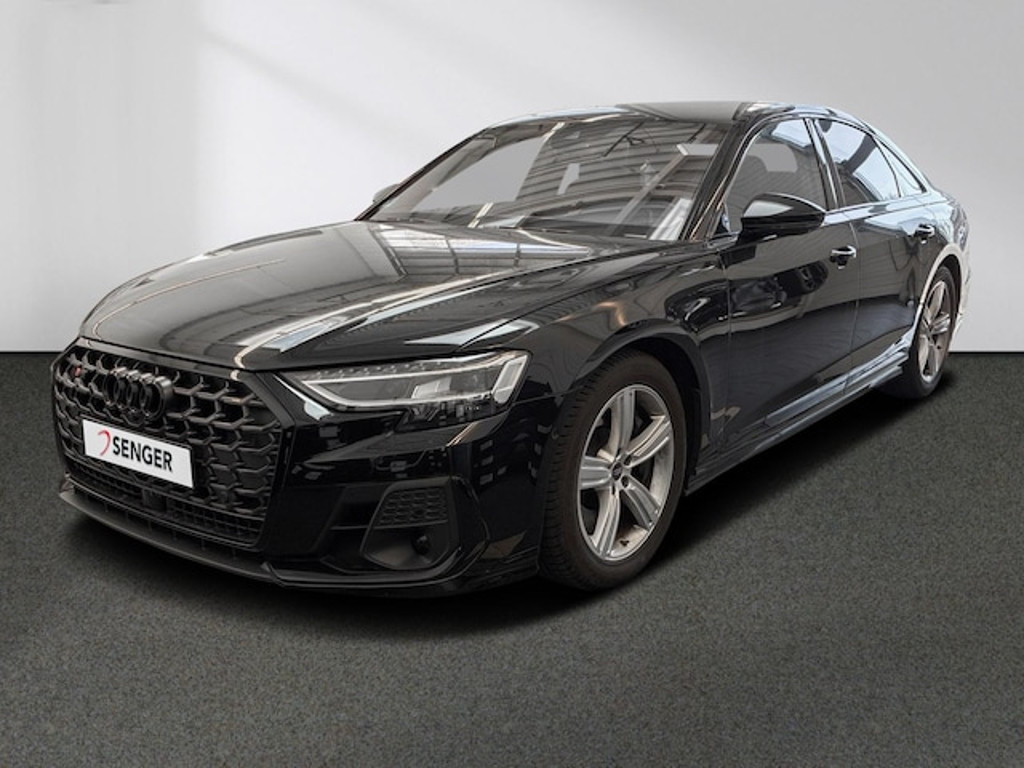 Audi S8