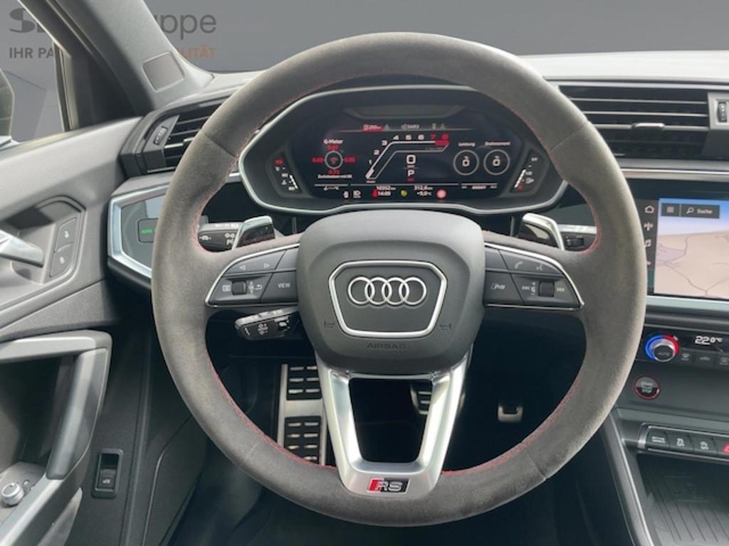 Audi RS Q3