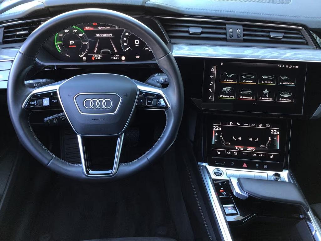 Audi Q8 e-tron