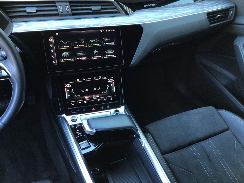 Audi Q8 e-tron