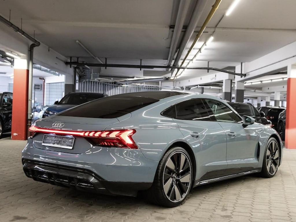 Audi e-tron GT