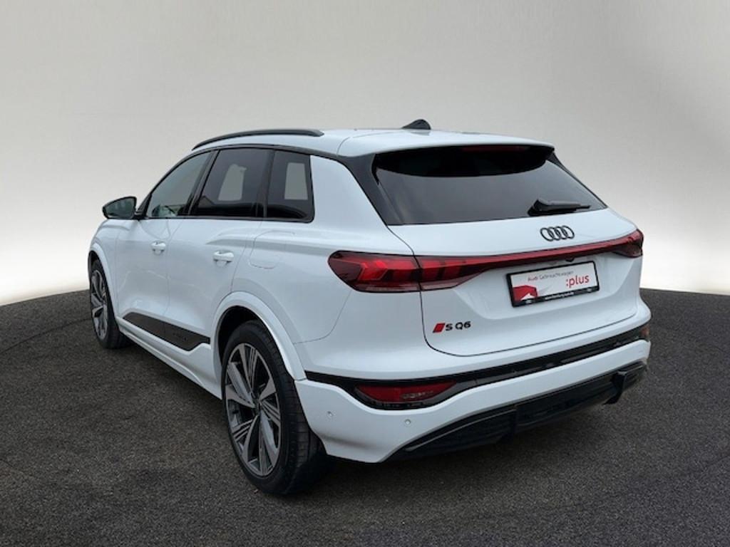 Audi Q6 e-tron