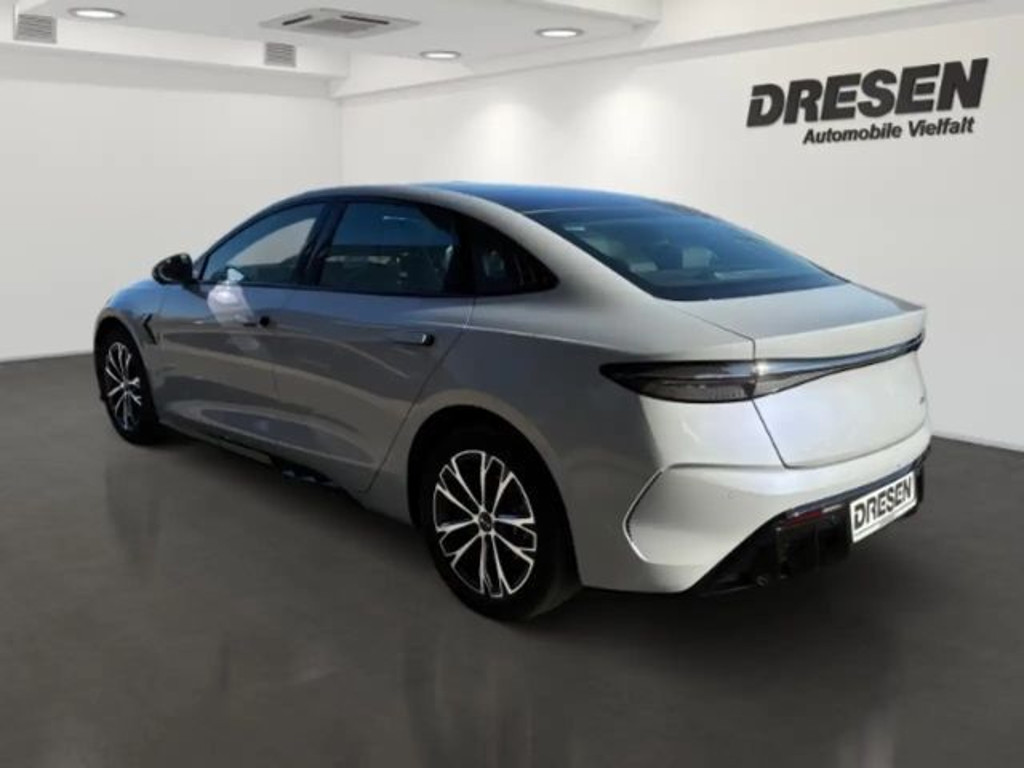 BYD Seal