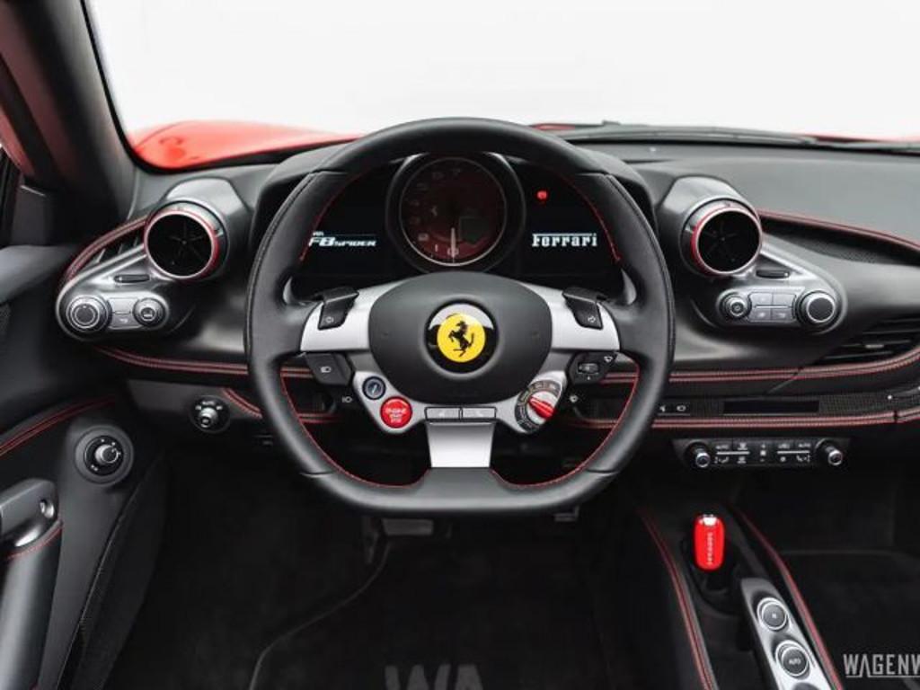 Ferrari F8