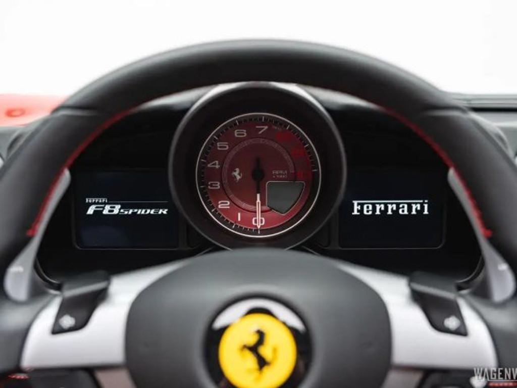 Ferrari F8