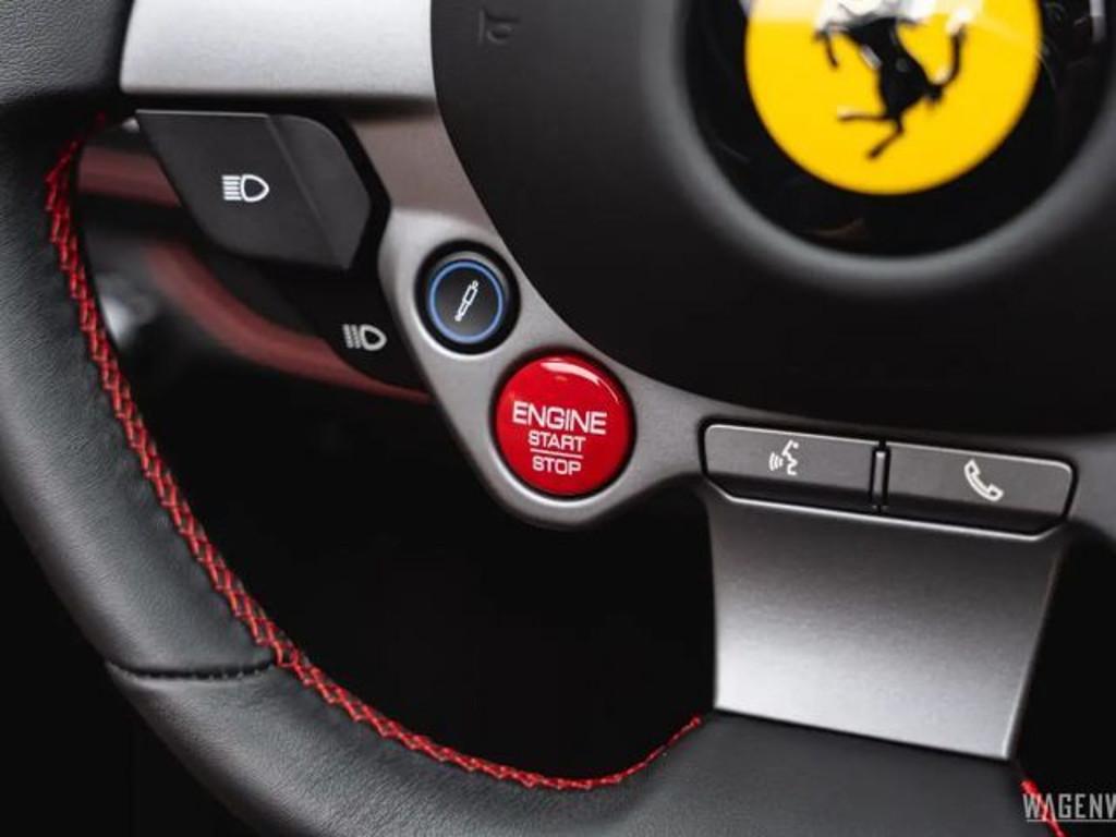 Ferrari F8