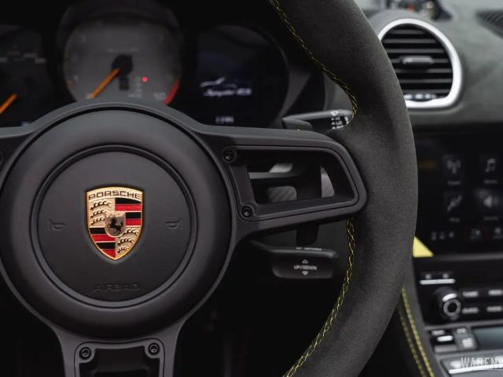 Porsche Cayman