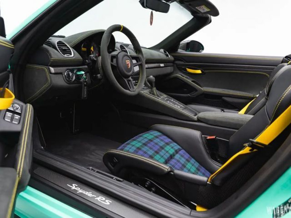 Porsche Cayman