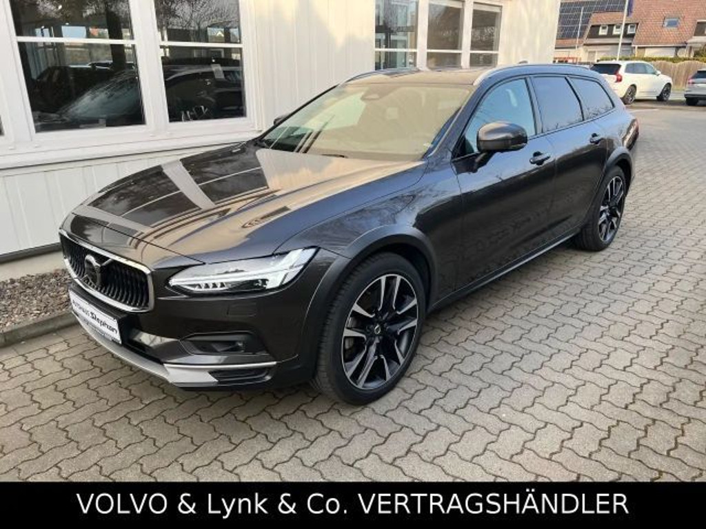 Volvo V90 Cross Country 2023 Benzine