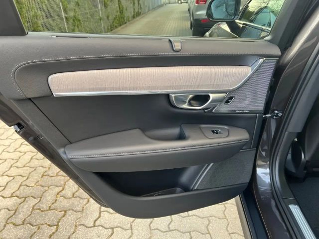 Volvo V90 Cross Country