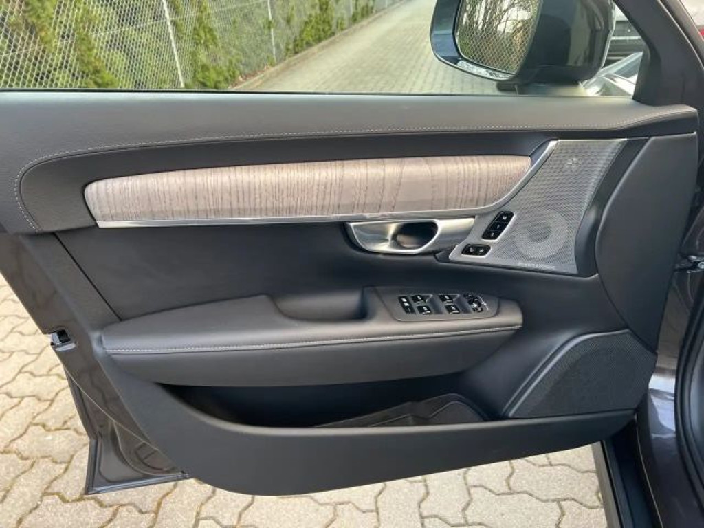 Volvo V90 Cross Country