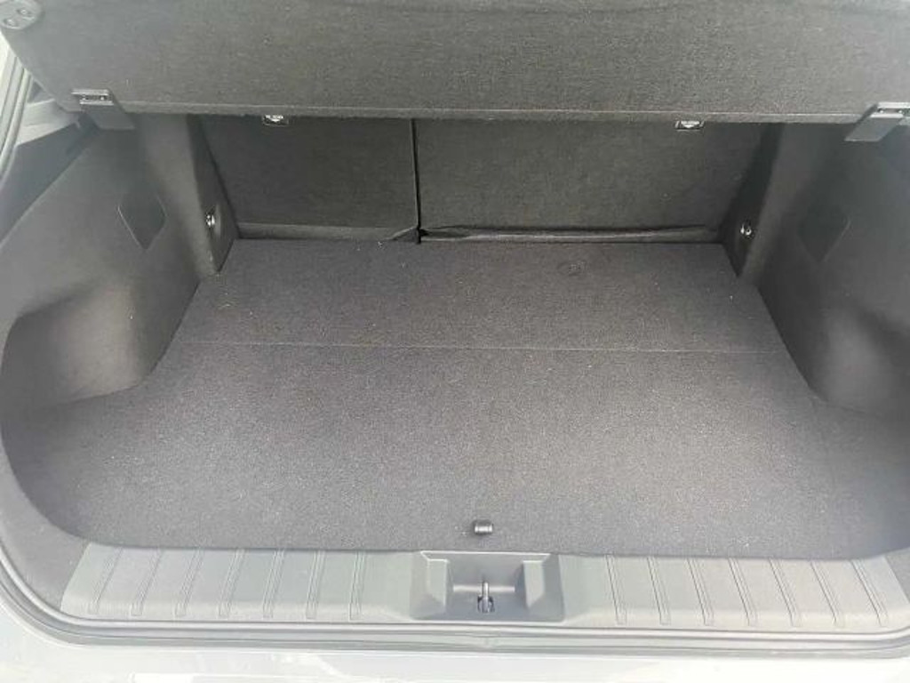Lexus LBX