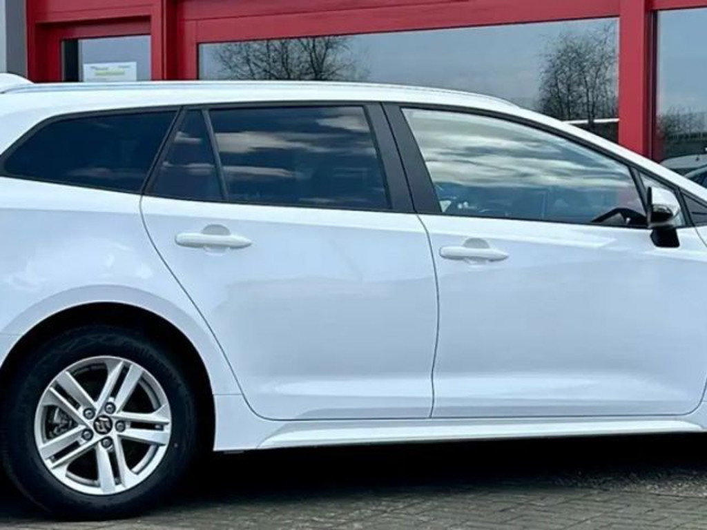 Suzuki Swace