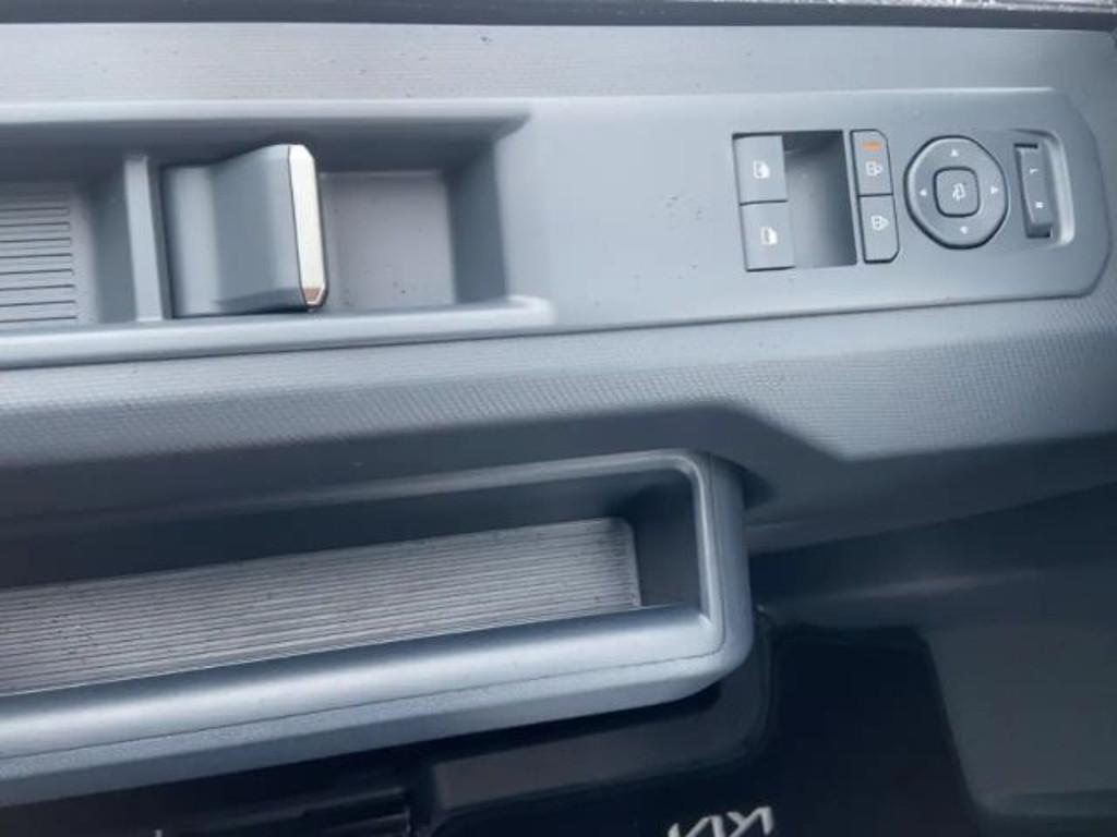 Kia PV5 Passenger