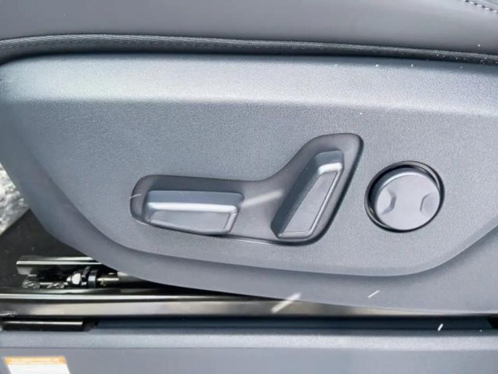 Kia PV5 Passenger