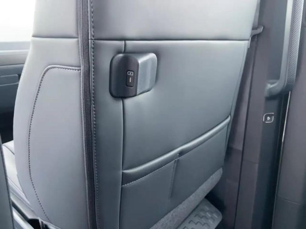 Kia PV5 Passenger