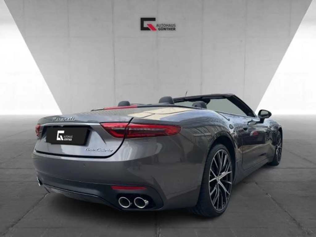 Maserati GranCabrio