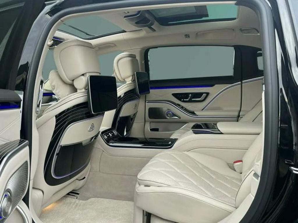 Mercedes-Benz S-Klasse