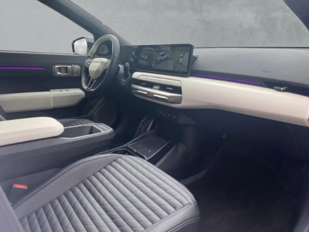 Kia EV4