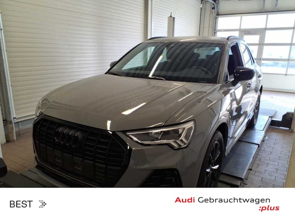 Audi Q3 2022 Benzine