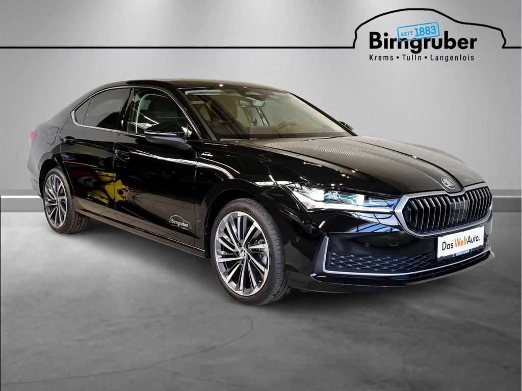 Skoda Superb 2025 Benzine