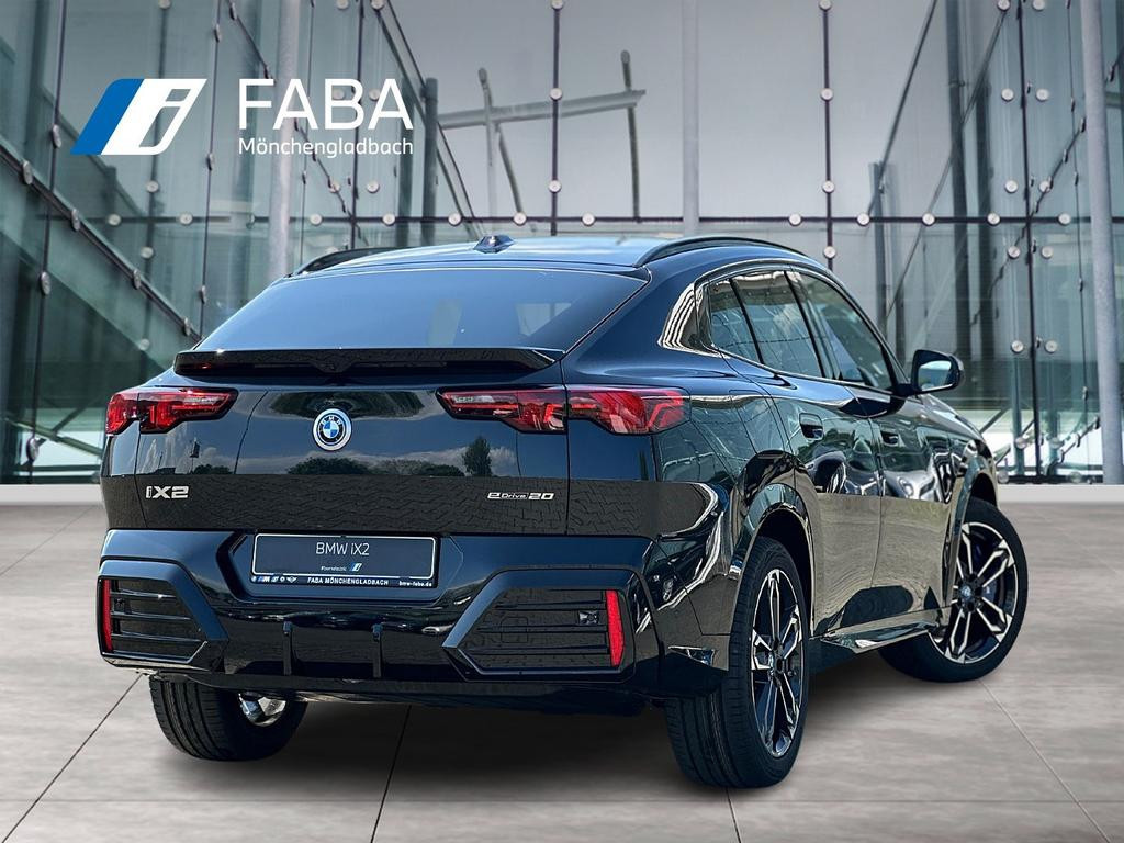 BMW iX2