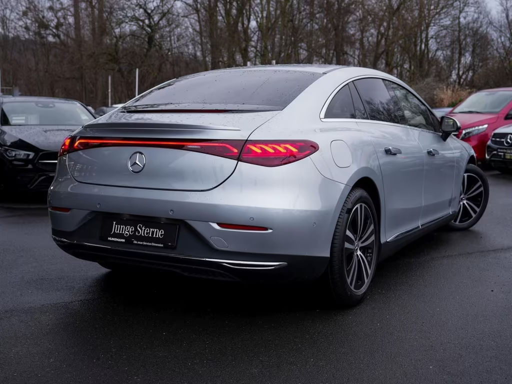 Mercedes-Benz EQE