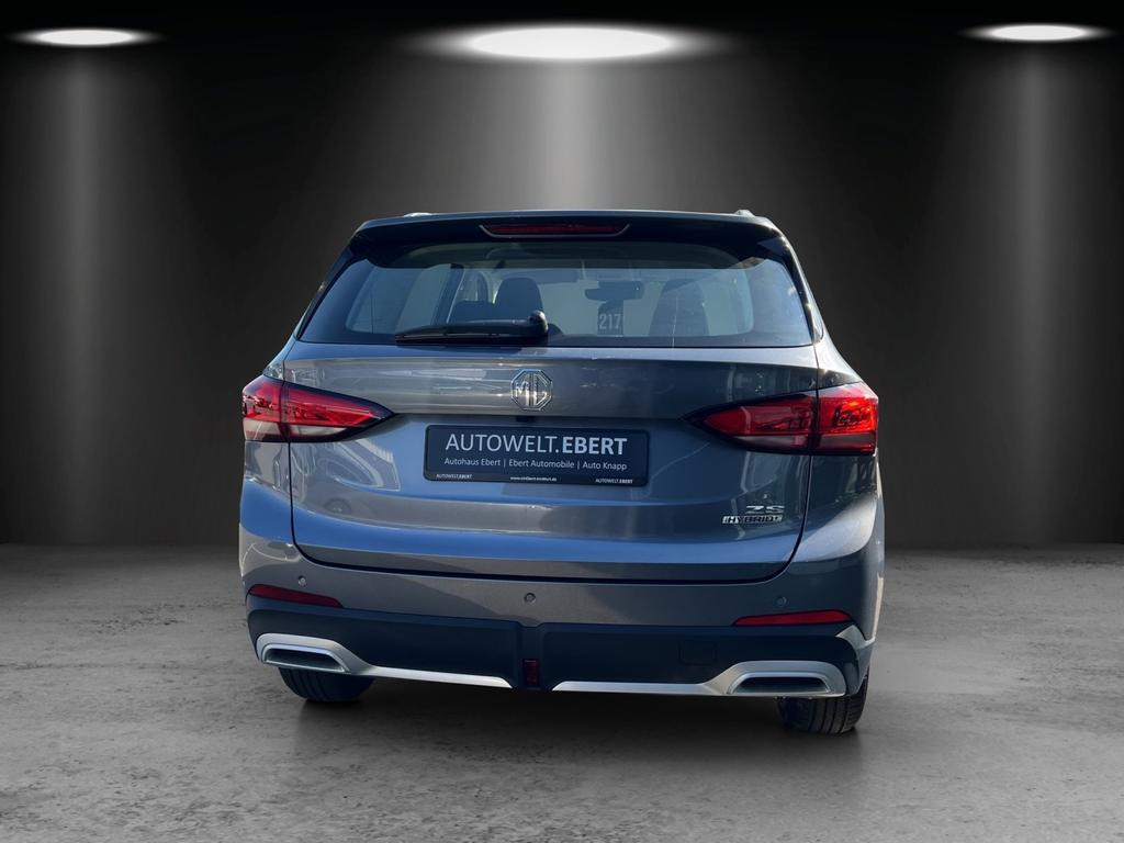 MG ZS