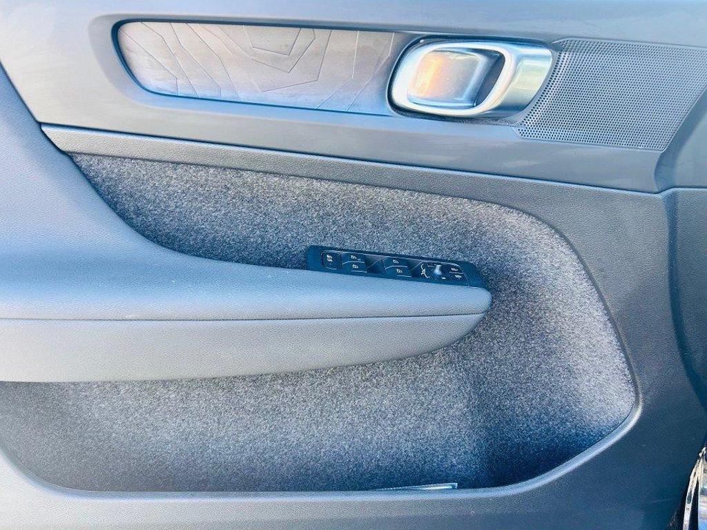 Volvo C40