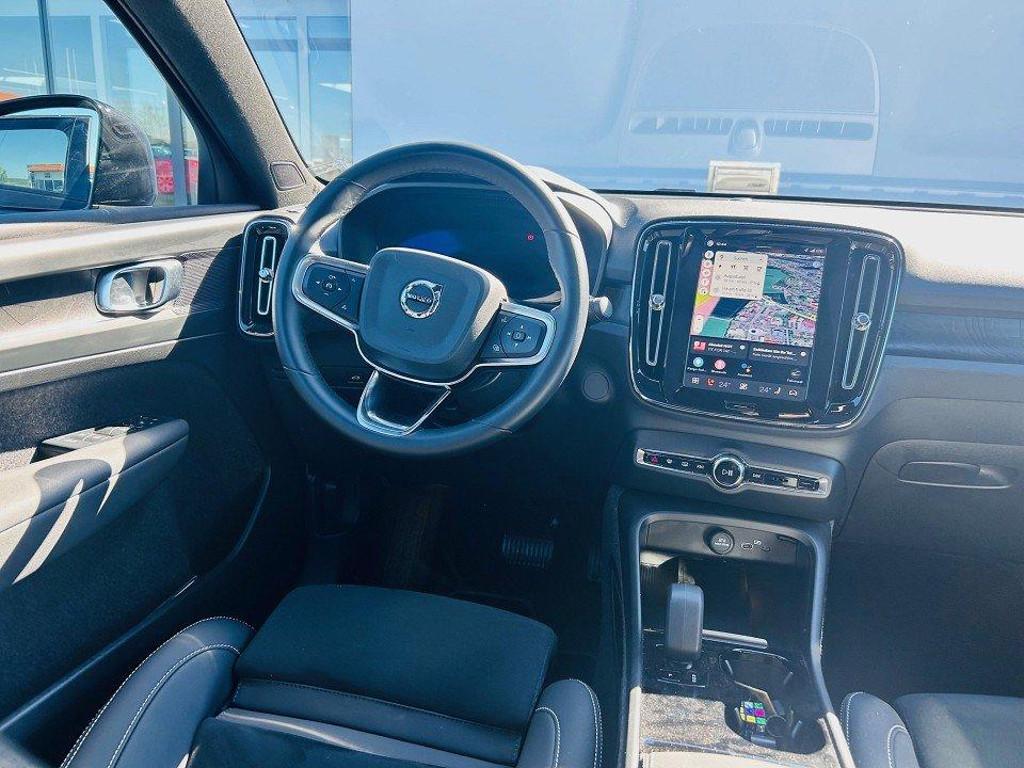 Volvo C40