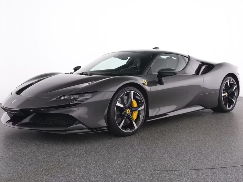 Ferrari SF90