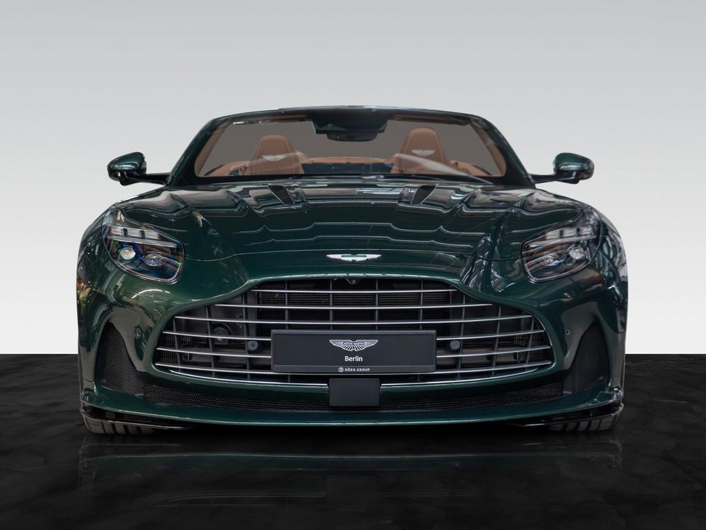 Aston Martin DB12