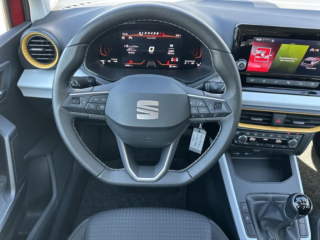 Seat Arona