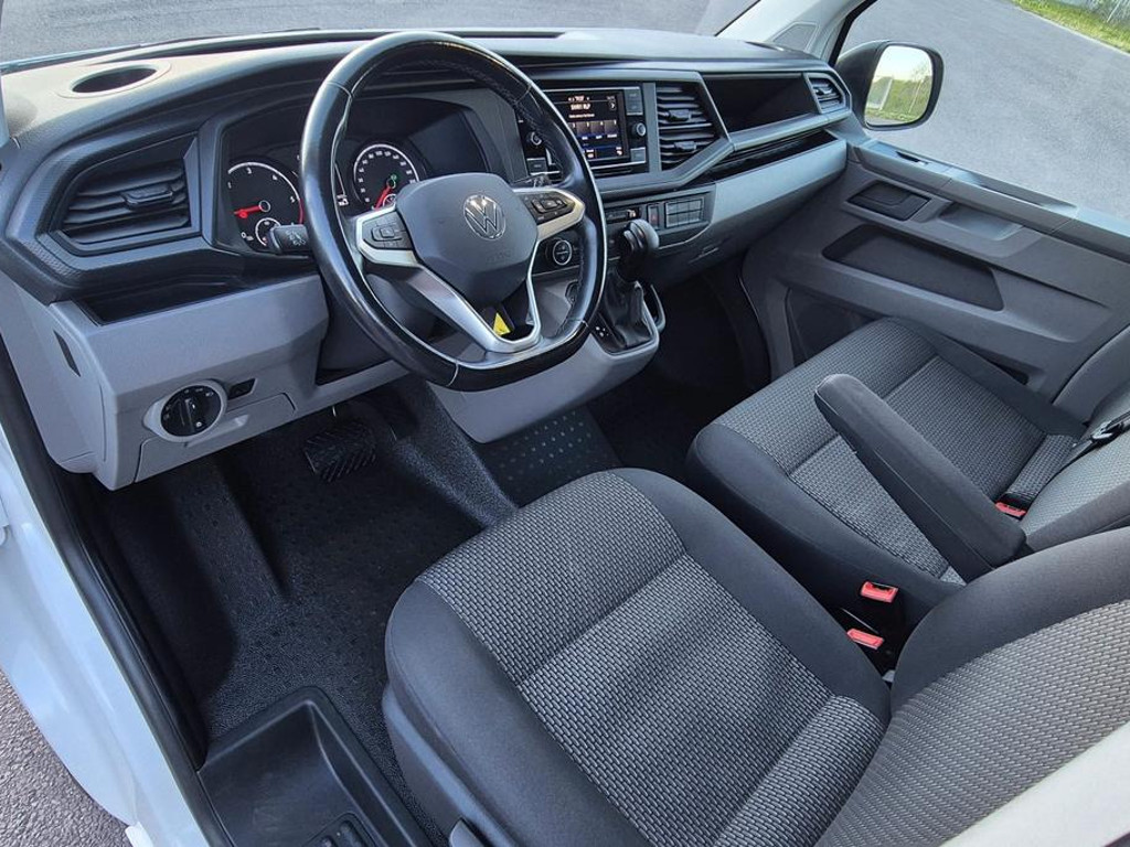 Volkswagen Caravelle