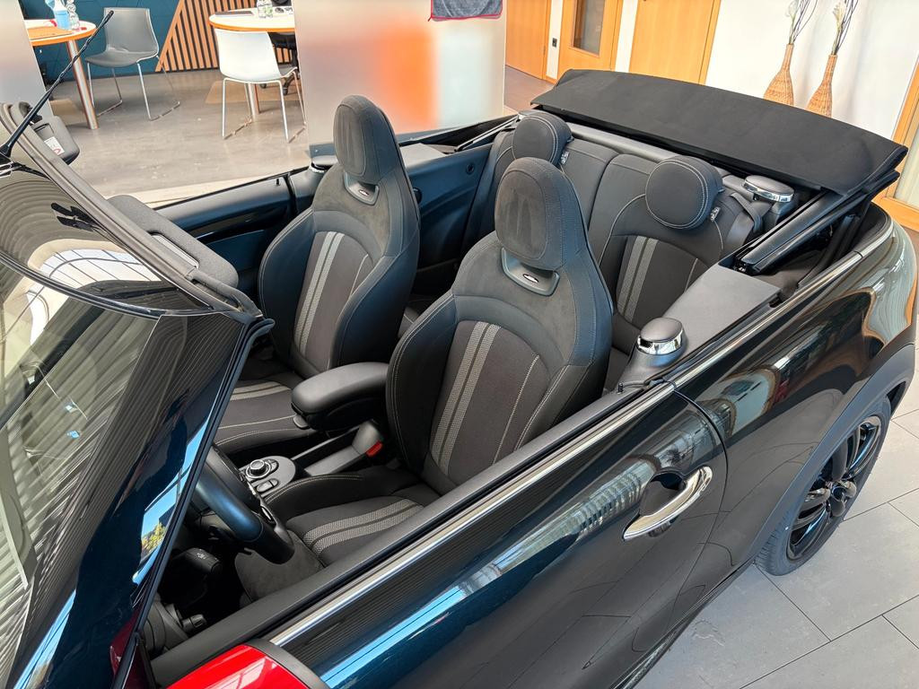 Mini John Cooper Works Cabrio