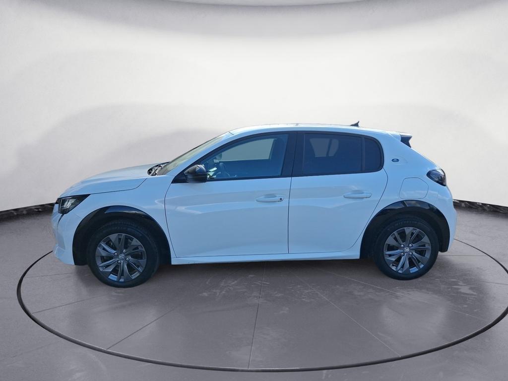 Peugeot e-208