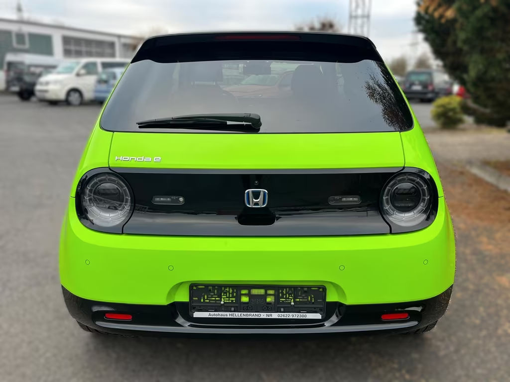 Honda e