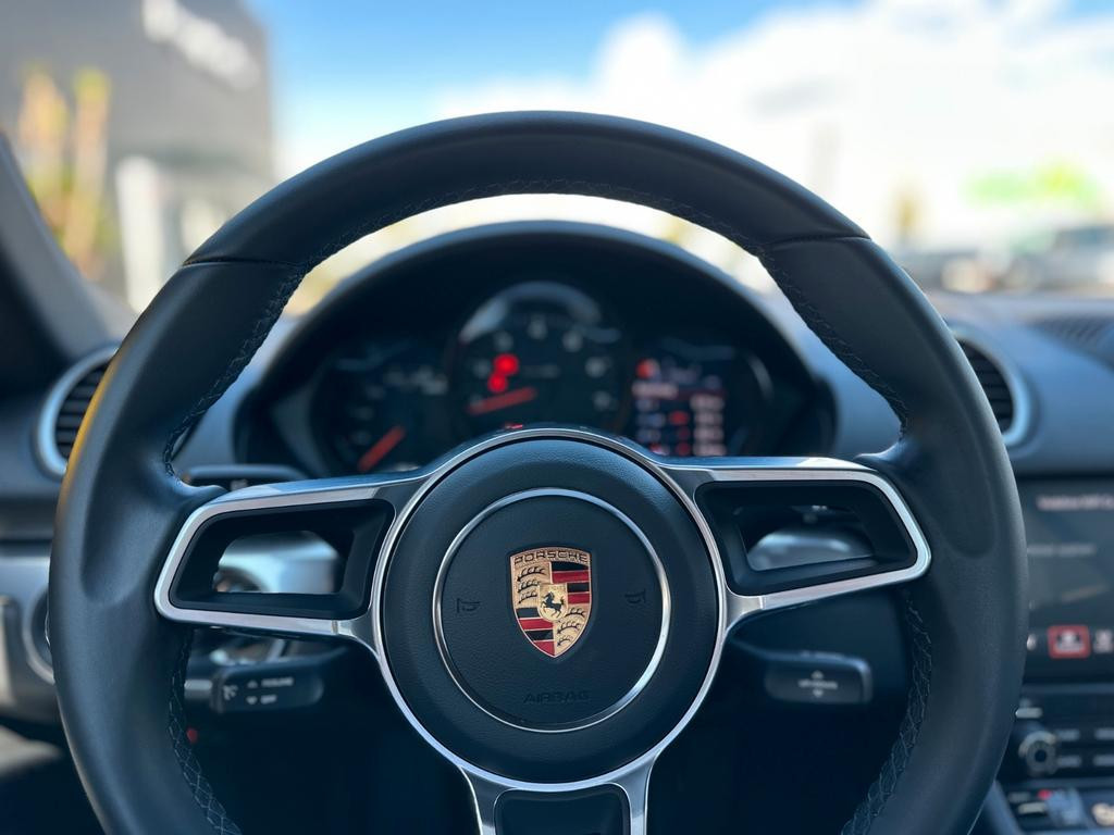 Porsche Cayman