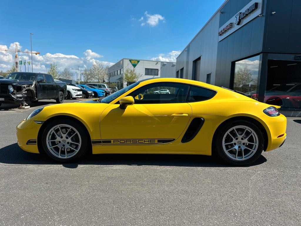 Porsche Cayman