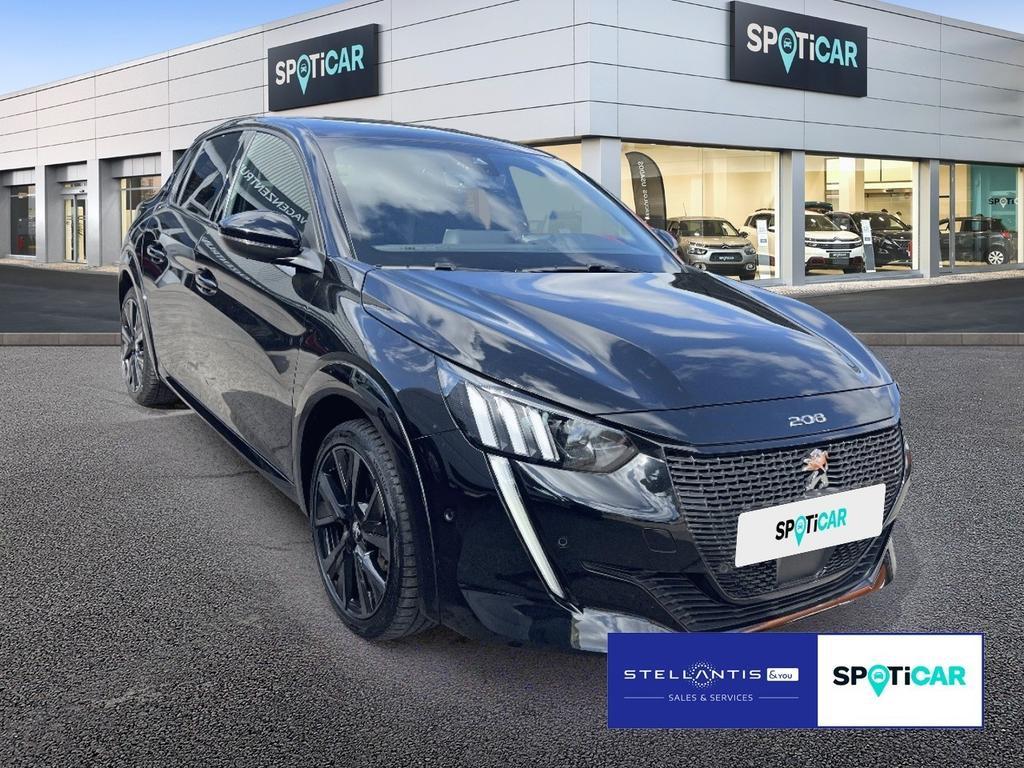 Peugeot e-208