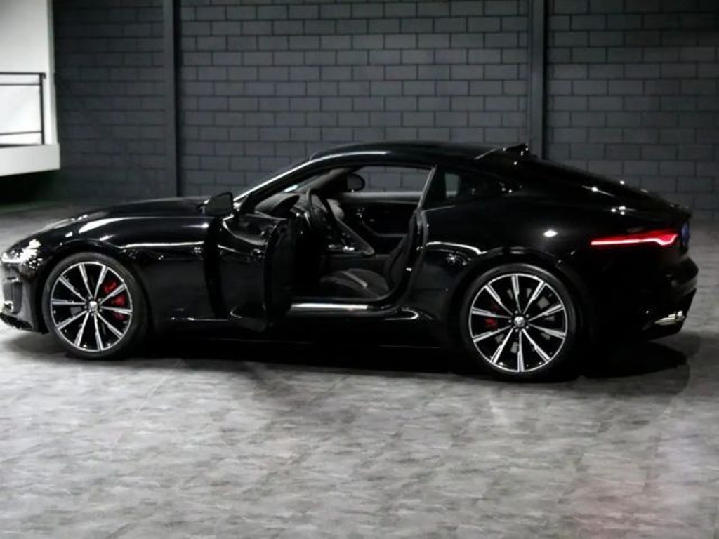Jaguar F-Type