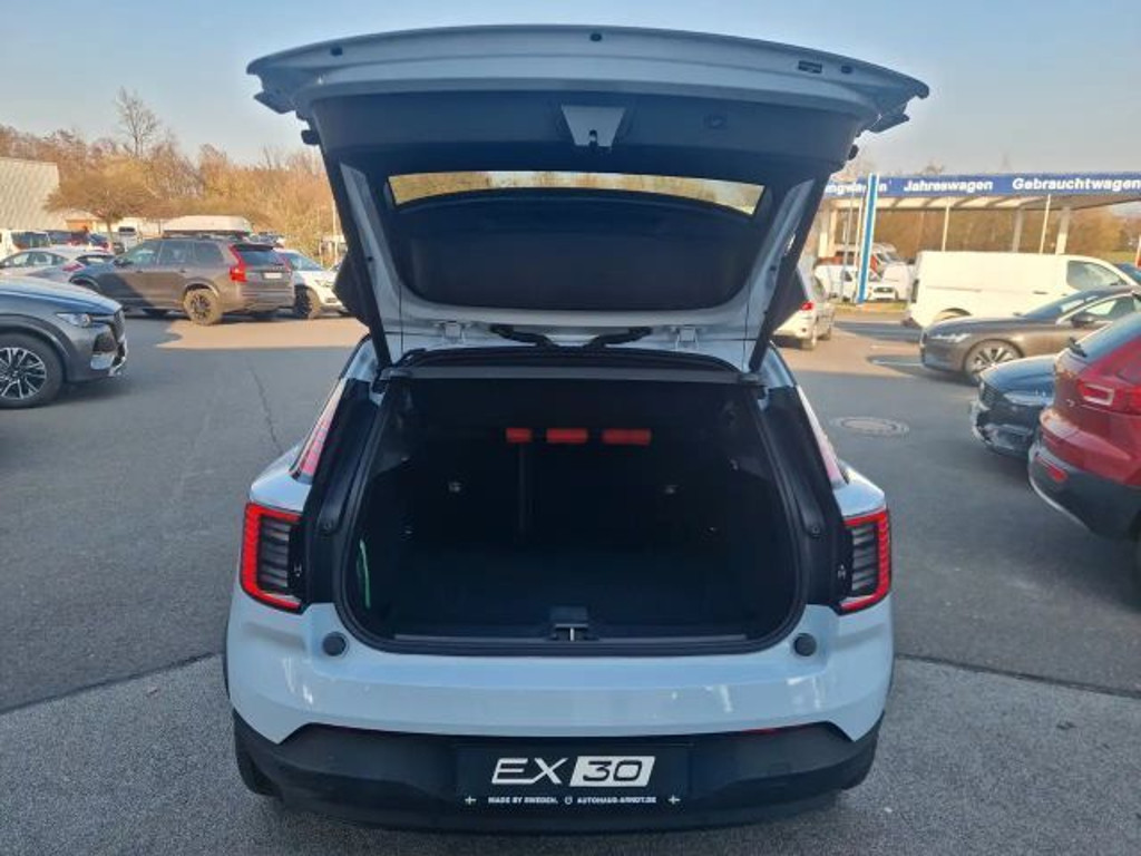 Volvo EX30