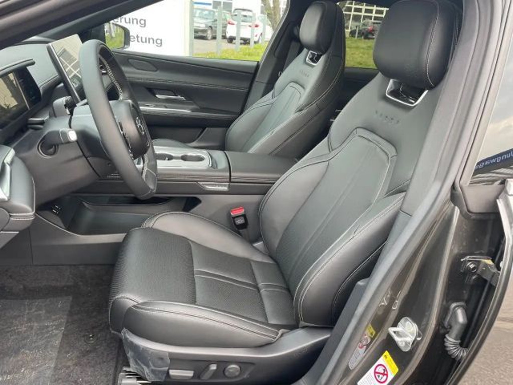 Mazda 6e