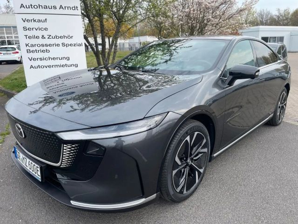 Mazda 6e