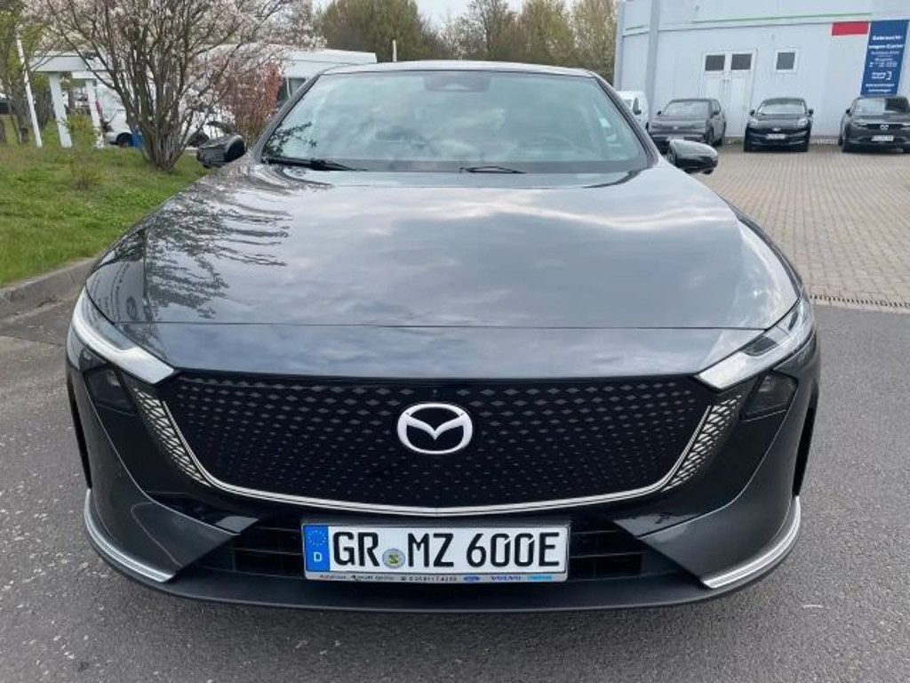 Mazda 6e
